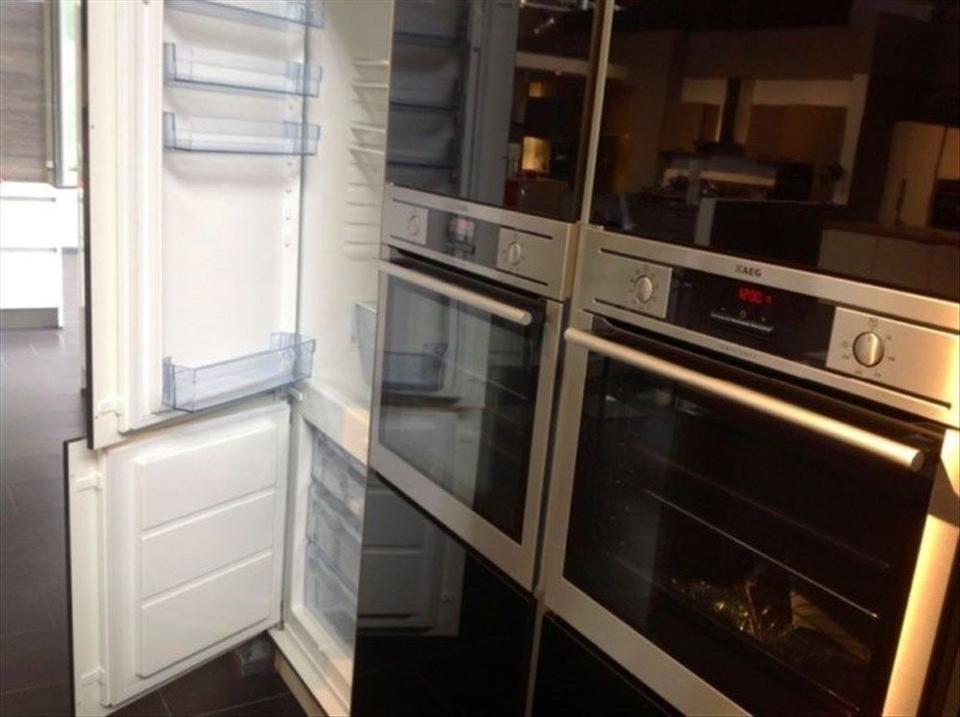 Neue Küche > Individuell geplante Einbauküche Insel NEU - Bild 3