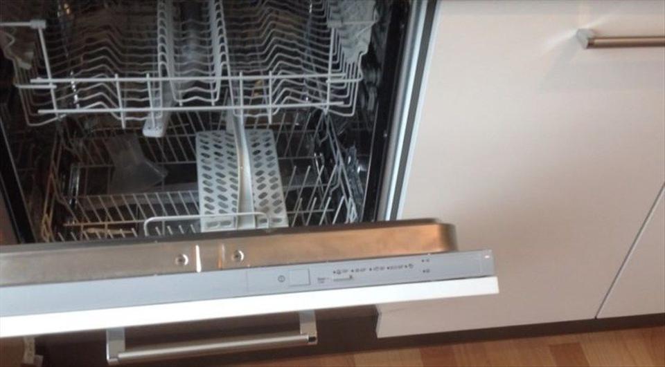 ❌4,80m Einbauküche❌Hochglanz Rot-Weiß❌Mit Wallnuss-Arbeitsplatte❌ - Bild 10