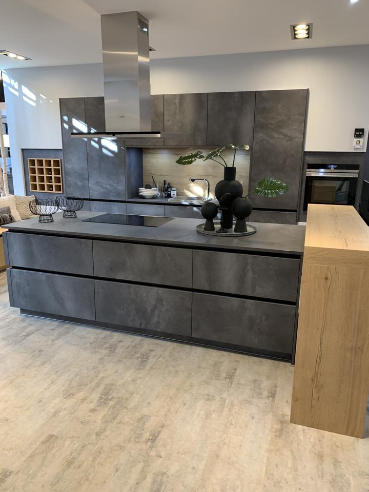 Insel Küche❌Einbauküche 240 Insel + 300 Zeile❌ frei planbar - Bild 8