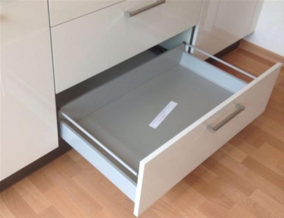 Neue Einbauküche Küchenzeile neuer Küchenblock 15 Küche Weiß NEU - Bild 15