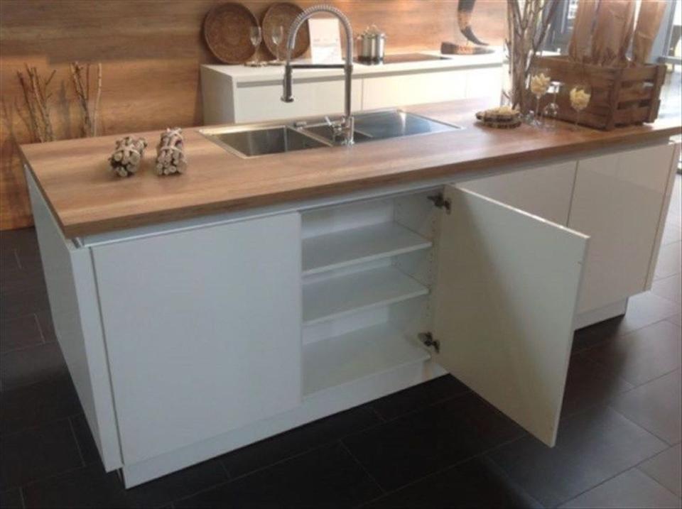 Neue Küche für große Räume  
    
            
                5.985 €
             Versand möglich
        
    
        
            
                
                                    Mit mir direkt zum Hersteller, 
                                
  - Bild 11