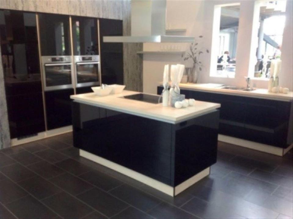 NEUE Einbauküche ❌  moderne Markenküche ❌ Insel-Küche ❌
