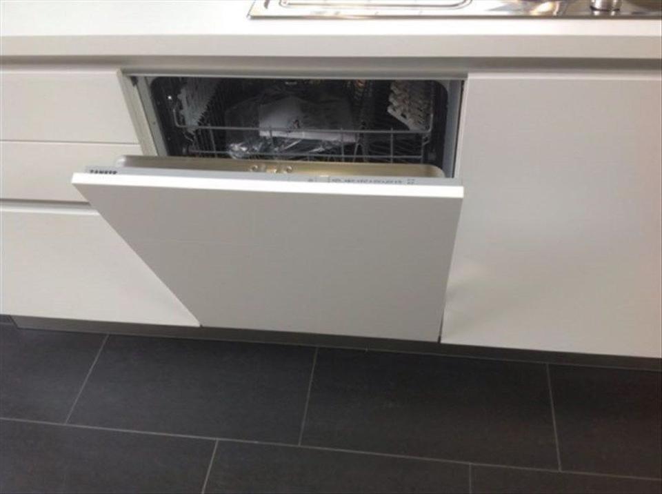 NEUE grifflos Küchenzeile Einbauküche Küche Küchenblock 3 Meter - Bild 2