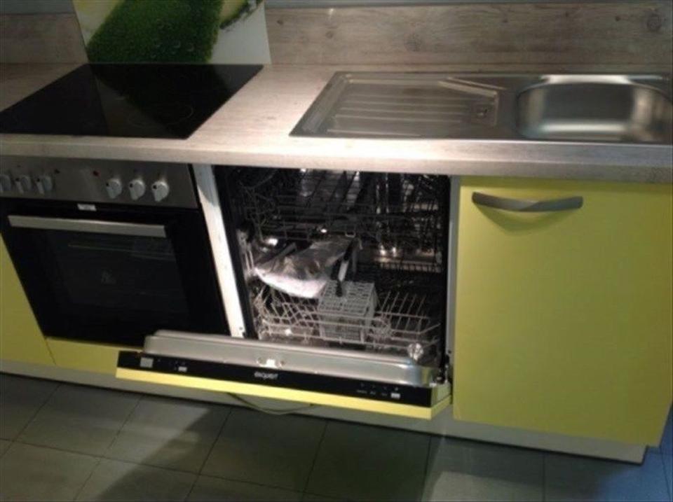 Neue Küche Hochglanz Echt Lack kompl  Küchenzeile Einbauküche ÄÄÄ - Bild 5