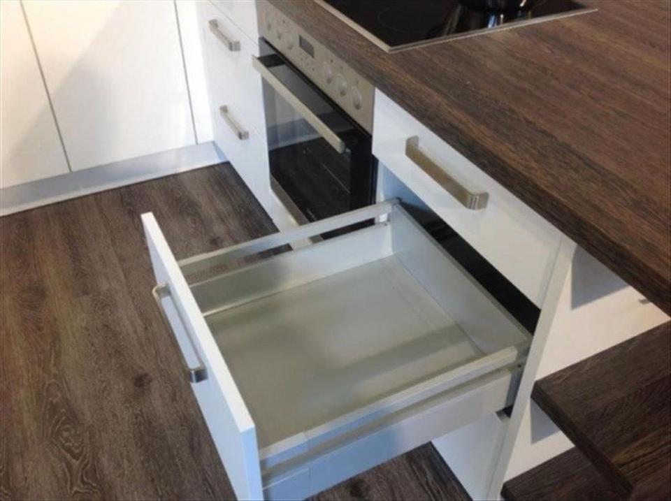 Neue Einbauküche U-Form > Individuell und  GÜNSTIG <45 Küche NEU - Bild 9