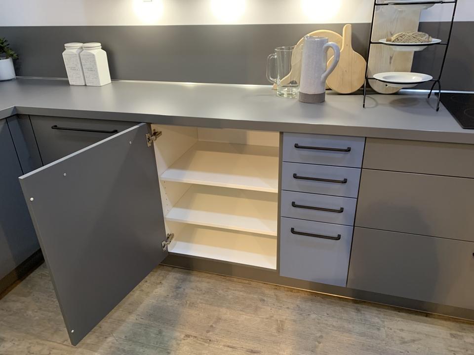 Neue Einbauküche Wunsch Küche in U-Form frei planbar 300 Farben - Bild 11