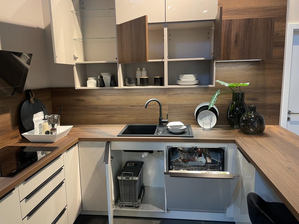 ❌ U Küche mit Theke ❌ Hochglanz Einbauküche ❌ Planbar ❌ - Bild 4
