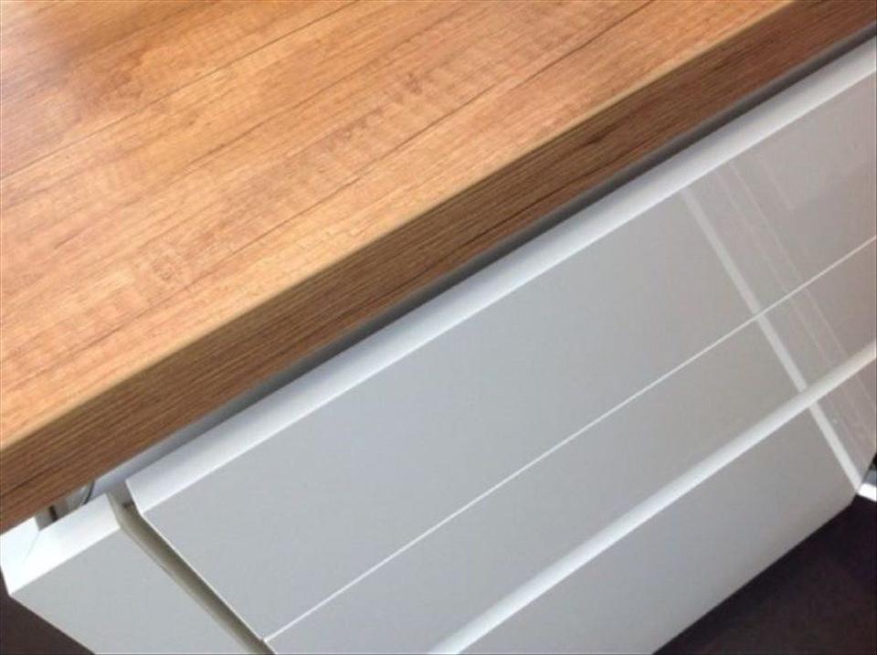 Neue Küche für große Räume  
    
            
                5.985 €
             Versand möglich
        
    
        
            
                
                                    Mit mir direkt zum Hersteller, 
                                
  - Bild 7