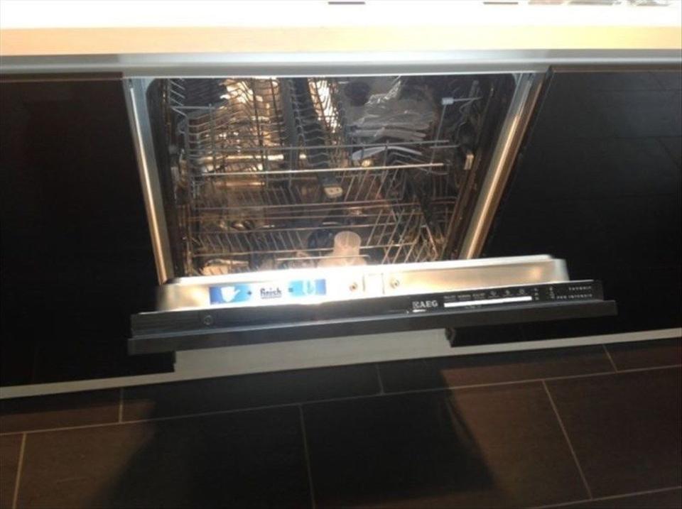 Neue Küche > Individuell geplante Einbauküche Insel NEU - Bild 13