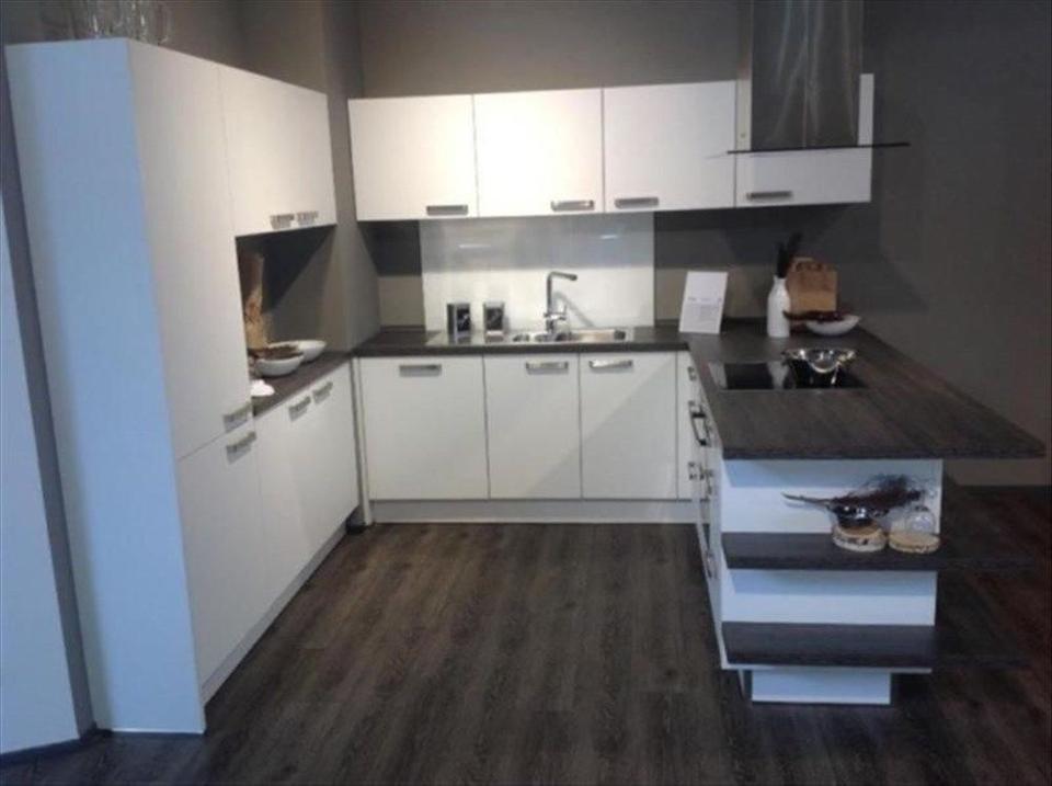 Neue Einbauküche U-Form > Individuell und  GÜNSTIG <45 Küche NEU - Bild 2